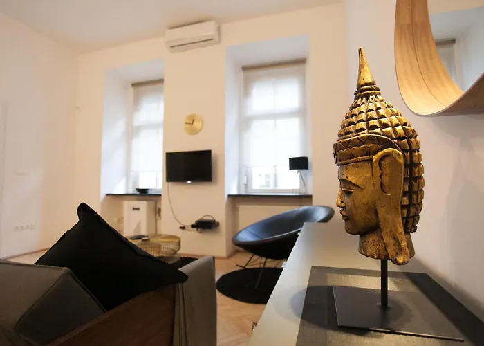 Real Delux Apartment next to Gozsdu&Synagogue