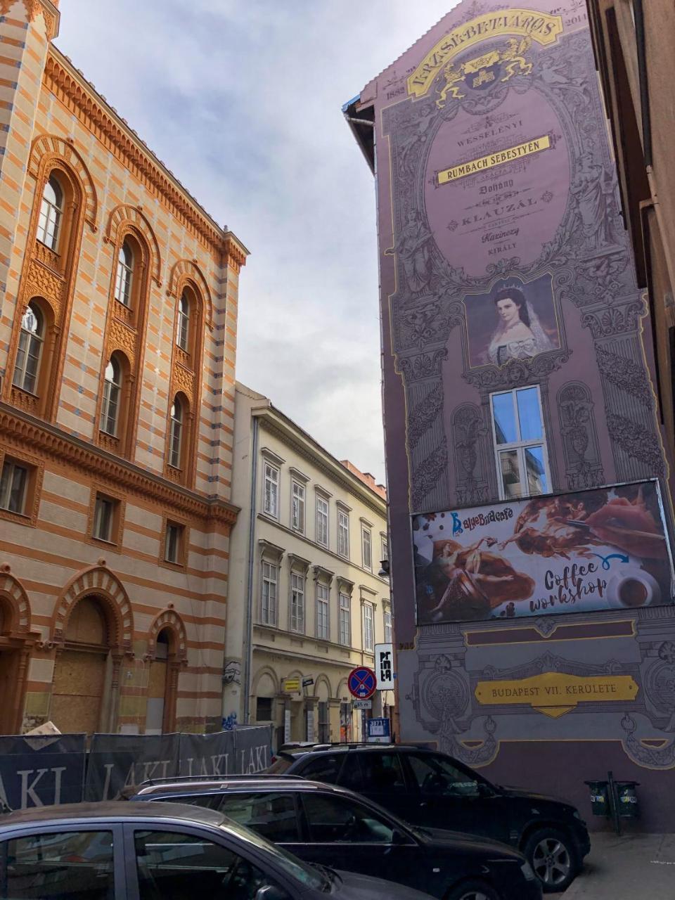 Appartement Real Delux Next To Gozsdu&synagogue *